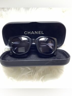 CHANEL Black Square Women's Sunglasses with Dark Lenses